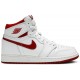 Jordans 1 Retro High OG GS Metallic Red
 575441 103 Chrom/Weiß/Turbogrün/Schwarz Jordan Damen/Herren