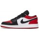 Jordans 1 Low GS 'Bred Toe'553560 612 Schwarz/Universitätsrot/Schwarz/Weiß Jordan Damen/Herren