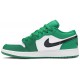 Jordans 1 Low GS 'Pine Green'
 553560 301 Schwarz/Uni Royal-Sail Jordan Damen/Herren