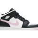 Jordans 1 Mid GS 'White Light Arctic Pink'
 555112 103 Seestern/Schwarzsegel Jordan Damen/Herren