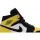 Jordans 1 Mid SE 'Yellow Toe'
 852542 071 Schwarz/Uni Rot-Weiß Jordan Damen/Herren